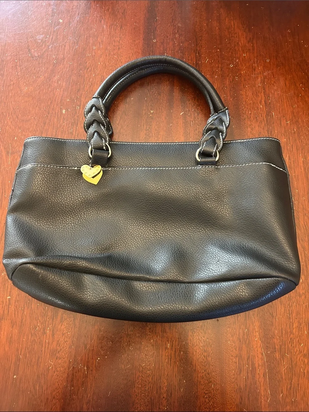 Charter Club Classic Black Leather handbag Roomy. Interior pockets EUC